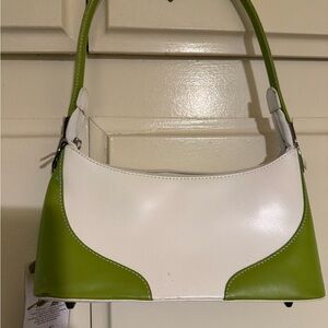 NWT Daniela Collectionleather Stylish White and Green mini Women's Bag 10X 7 x3